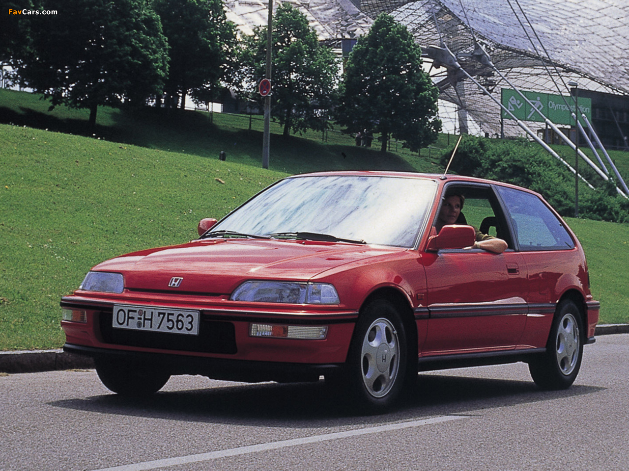 Pictures of Honda Civic Hatchback EU-spec (EF) 1987–91 (1280 x 960)