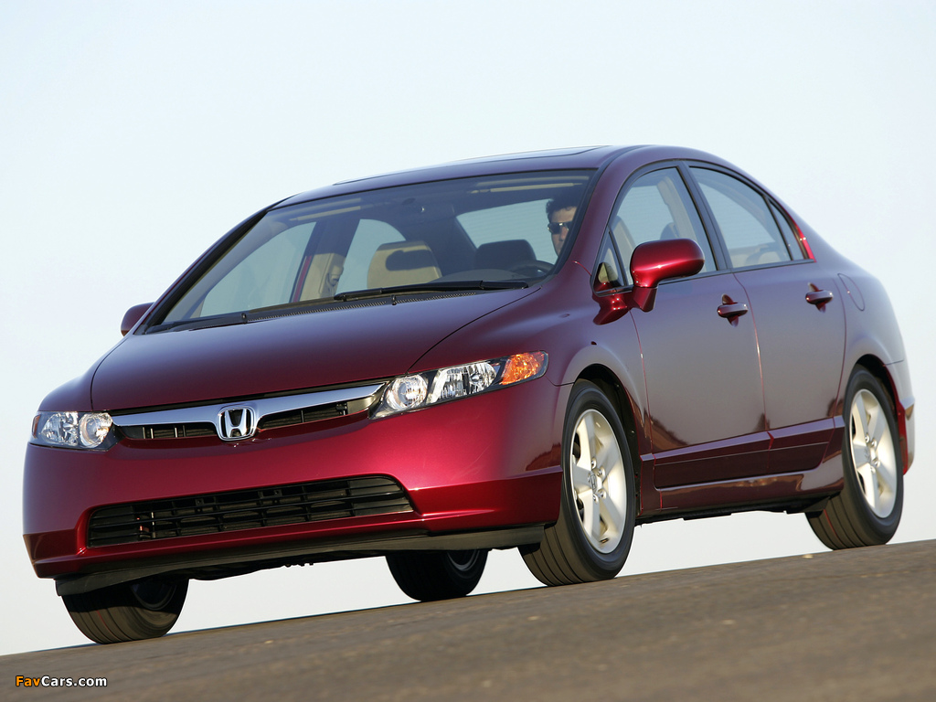 Pictures of Honda Civic Sedan US-spec 2006–08 (1024 x 768)