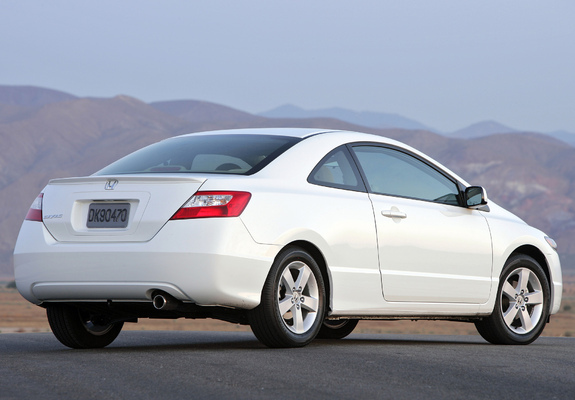 Pictures of Honda Civic Coupe 2006–08