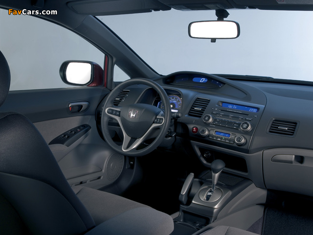 Pictures of Honda Civic Hybrid (FD3) 2006–08 (640 x 480)
