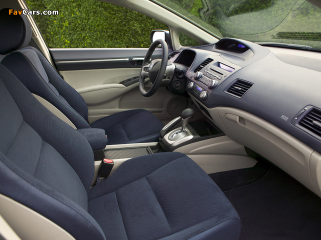 Pictures of Honda Civic Hybrid US-spec 2006–08 (640 x 480)