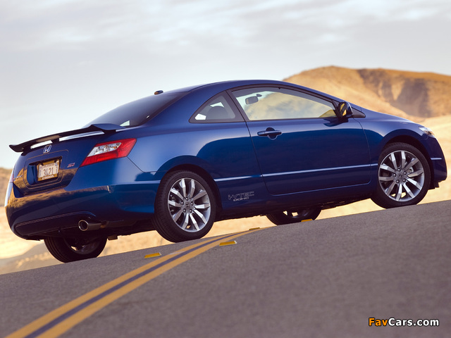 Pictures of Honda Civic Si Coupe 2008–11 (640 x 480)