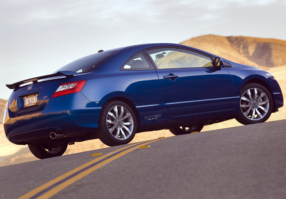 Pictures of Honda Civic Si Coupe 2008–11