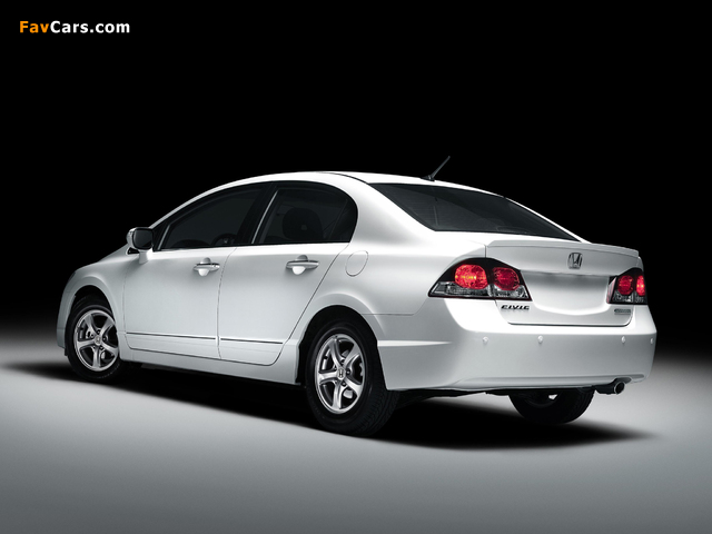 Pictures of Honda Civic Hybrid (FD3) 2008–11 (640 x 480)