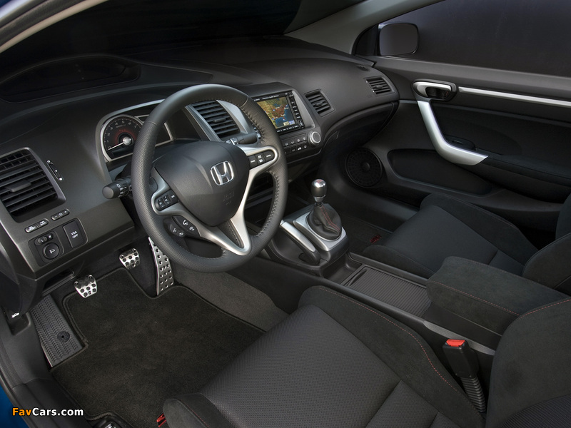 Pictures of Honda Civic Si Coupe 2008–11 (800 x 600)