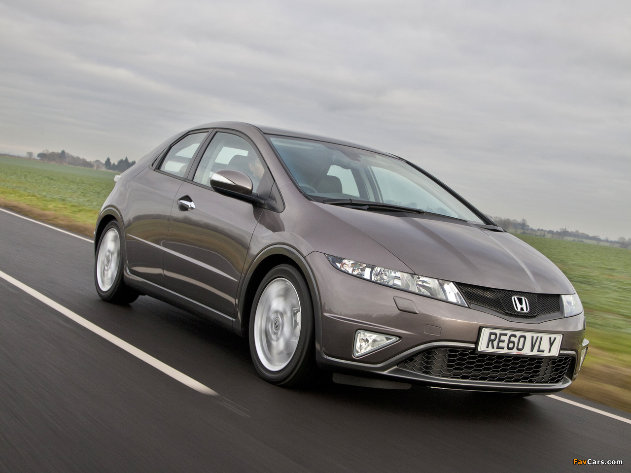 Pictures of Honda Civic Hatchback UK-spec (FN) 2010–11 (1280 x 960)