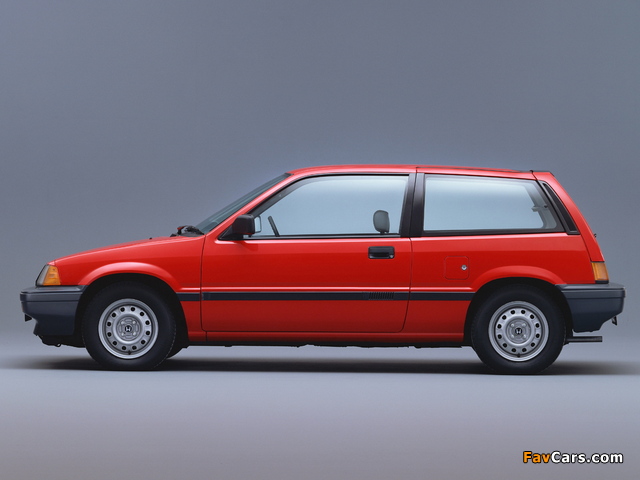 Honda Civic Hatchback 1983–87 wallpapers (640 x 480)