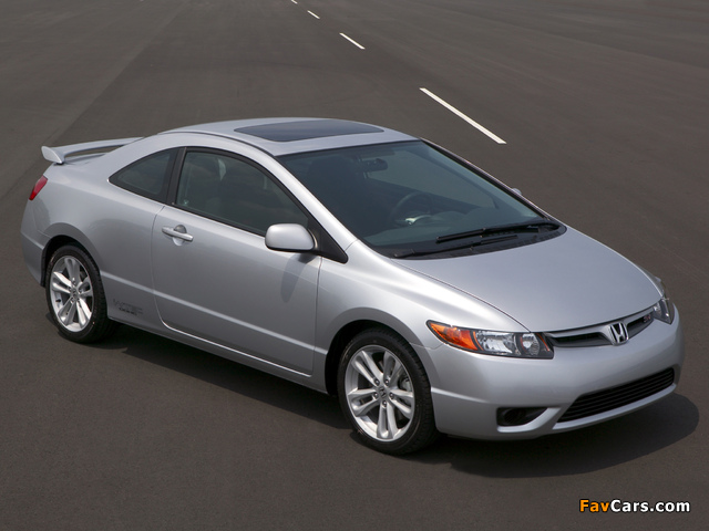 Honda Civic Si Coupe 2006–08 wallpapers (640 x 480)