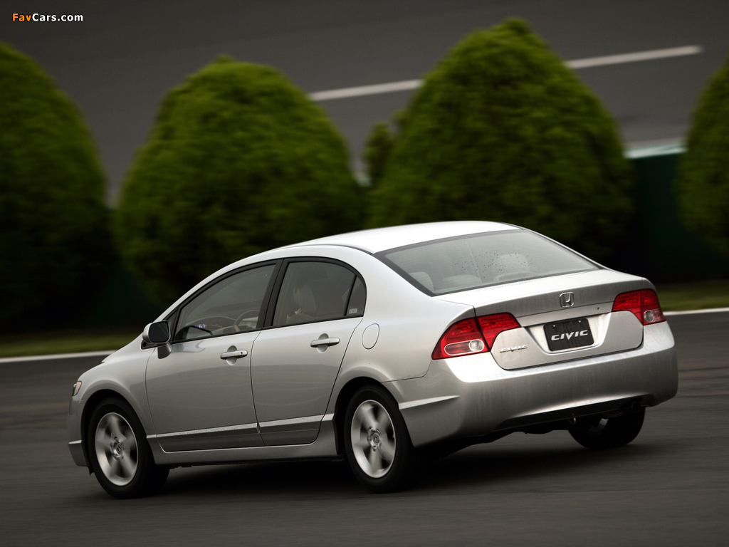 Honda Civic Sedan US-spec 2006–08 wallpapers (1024 x 768)