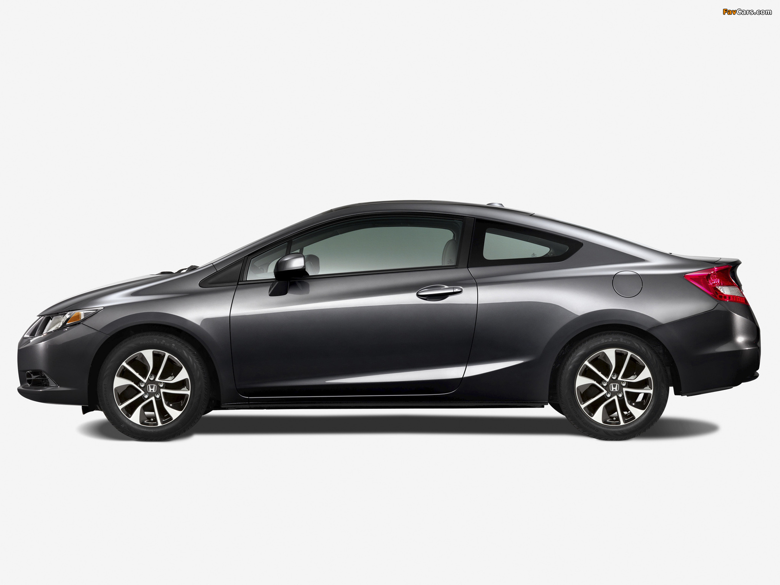 Honda Civic Coupe 2013 wallpapers (1600 x 1200)