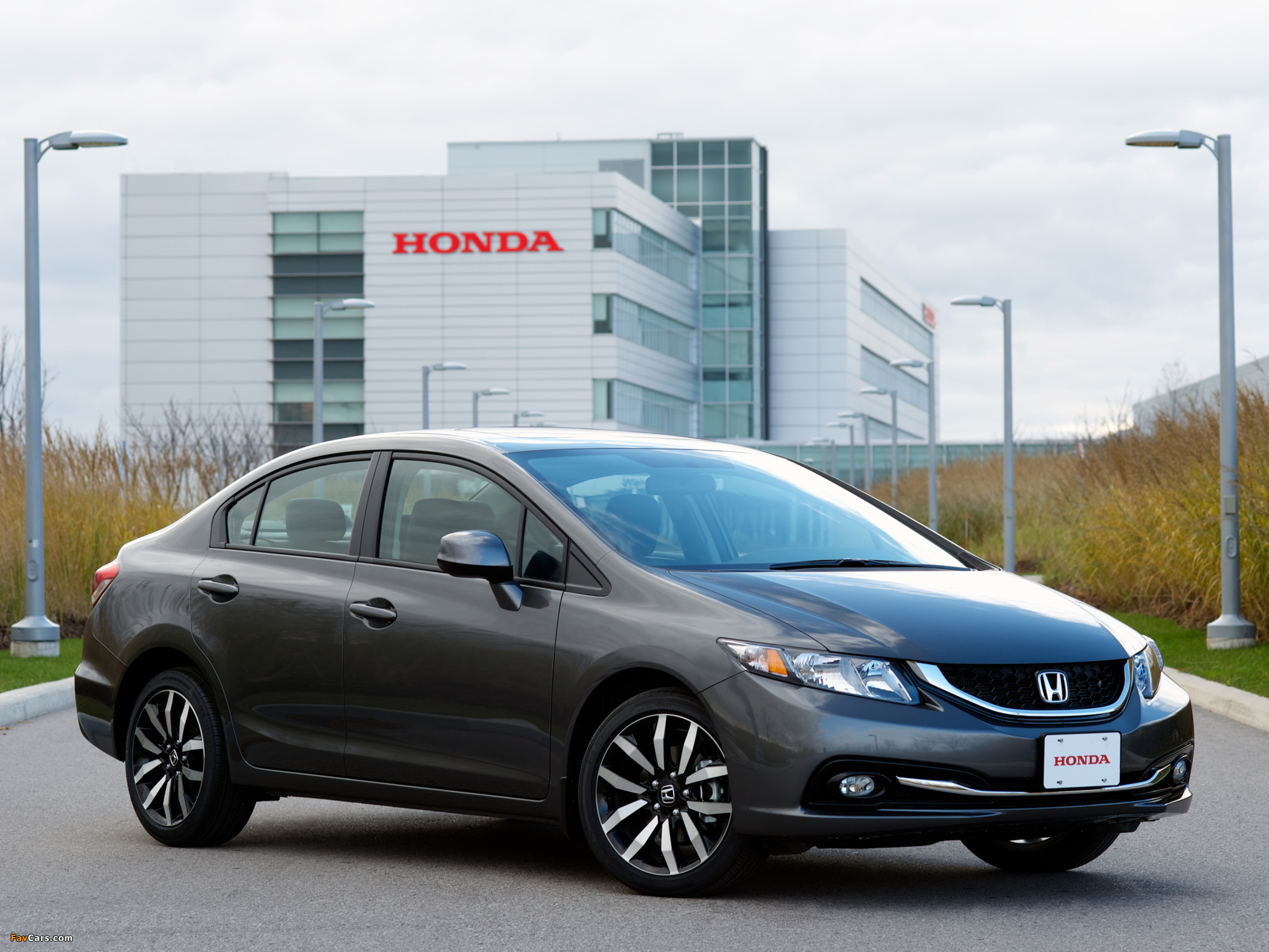 Honda Civic Sedan 2013 wallpapers (2048 x 1536)