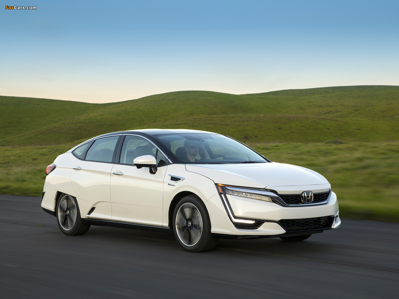 Honda Clarity Fuel Cell US-spec 2016 pictures (1280 x 960)