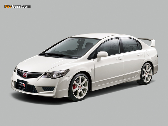 Images of Honda Civic Type-R Sedan Prototype 2007 (640 x 480)