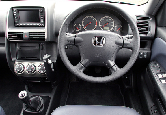 Honda CR-V UK-spec (RD5) 2001–07 photos