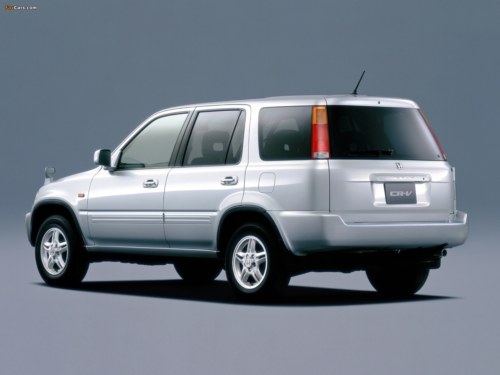 Photos of Honda CR-V JP-spec (RD1) 1999–2001 (1600 x 1200)