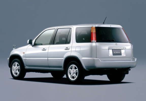 Photos of Honda CR-V JP-spec (RD1) 1999–2001