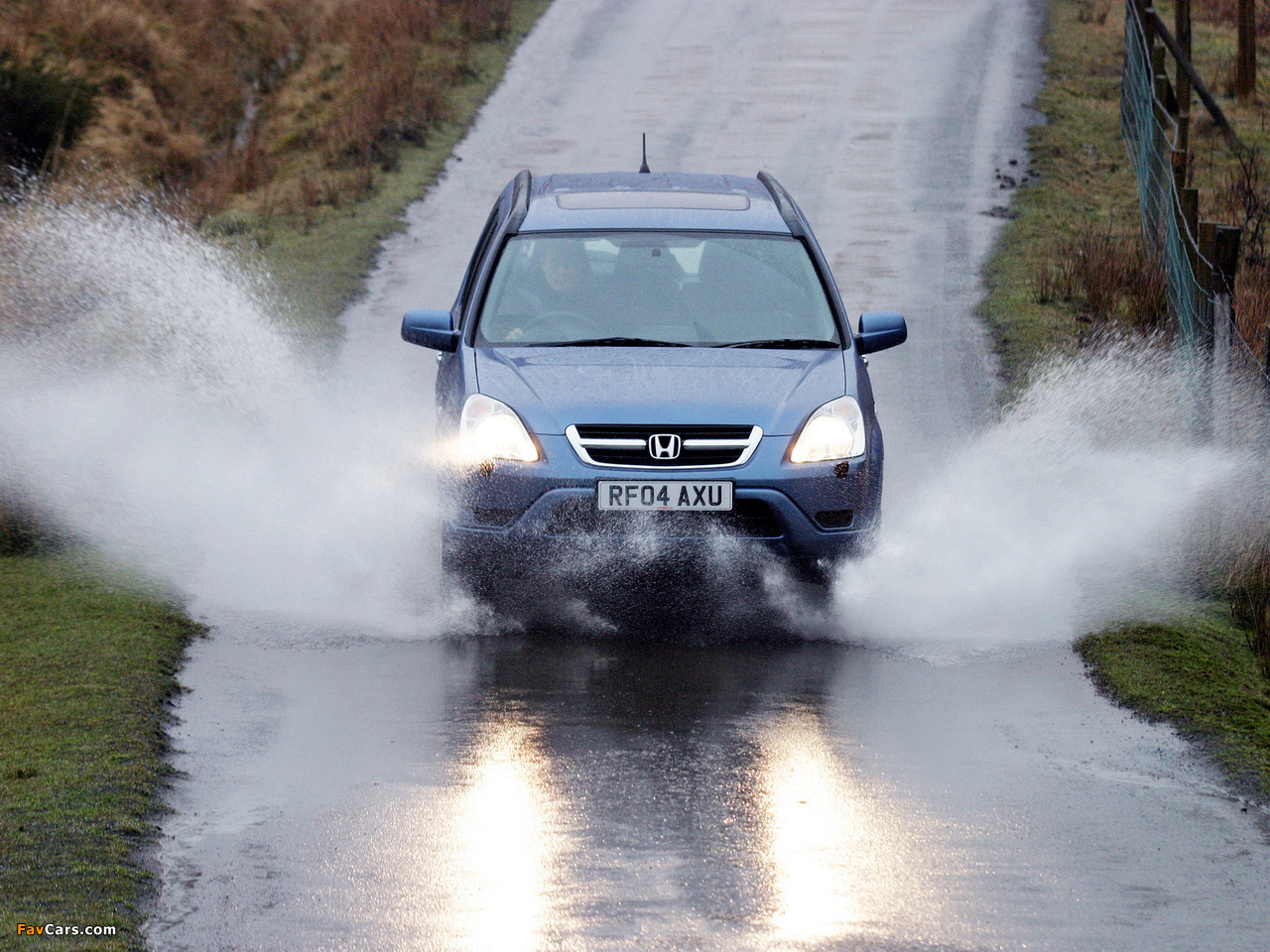 Pictures of Honda CR-V UK-spec (RD5) 2001–07 (1280 x 960)