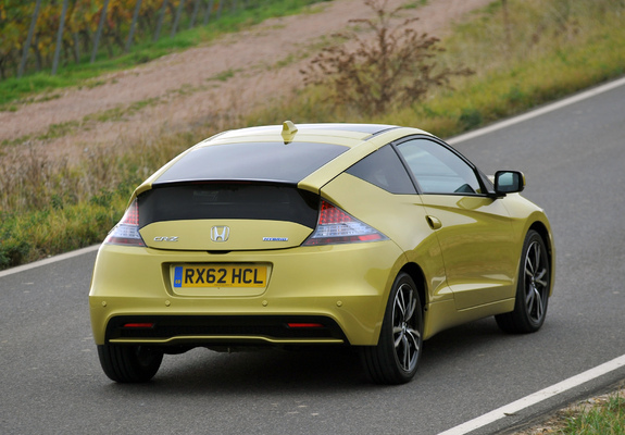Honda CR-Z (ZF1) 2012 pictures