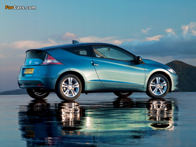 Images of Honda CR-Z (ZF1) 2010–12 (640 x 480)