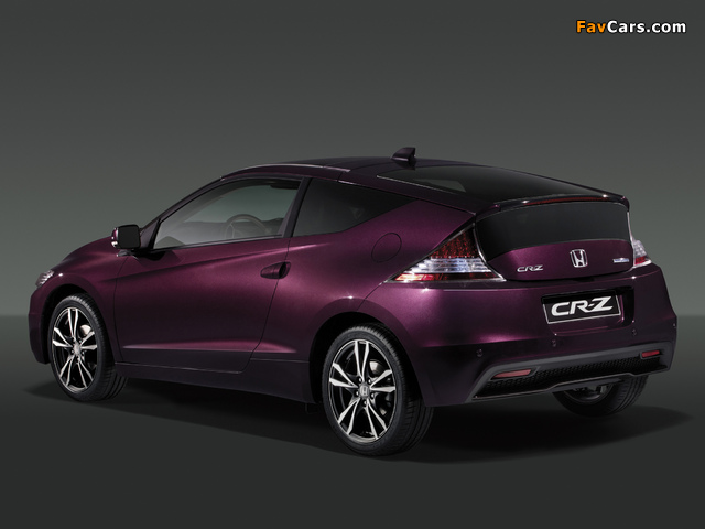 Images of Honda CR-Z (ZF1) 2012 (640 x 480)