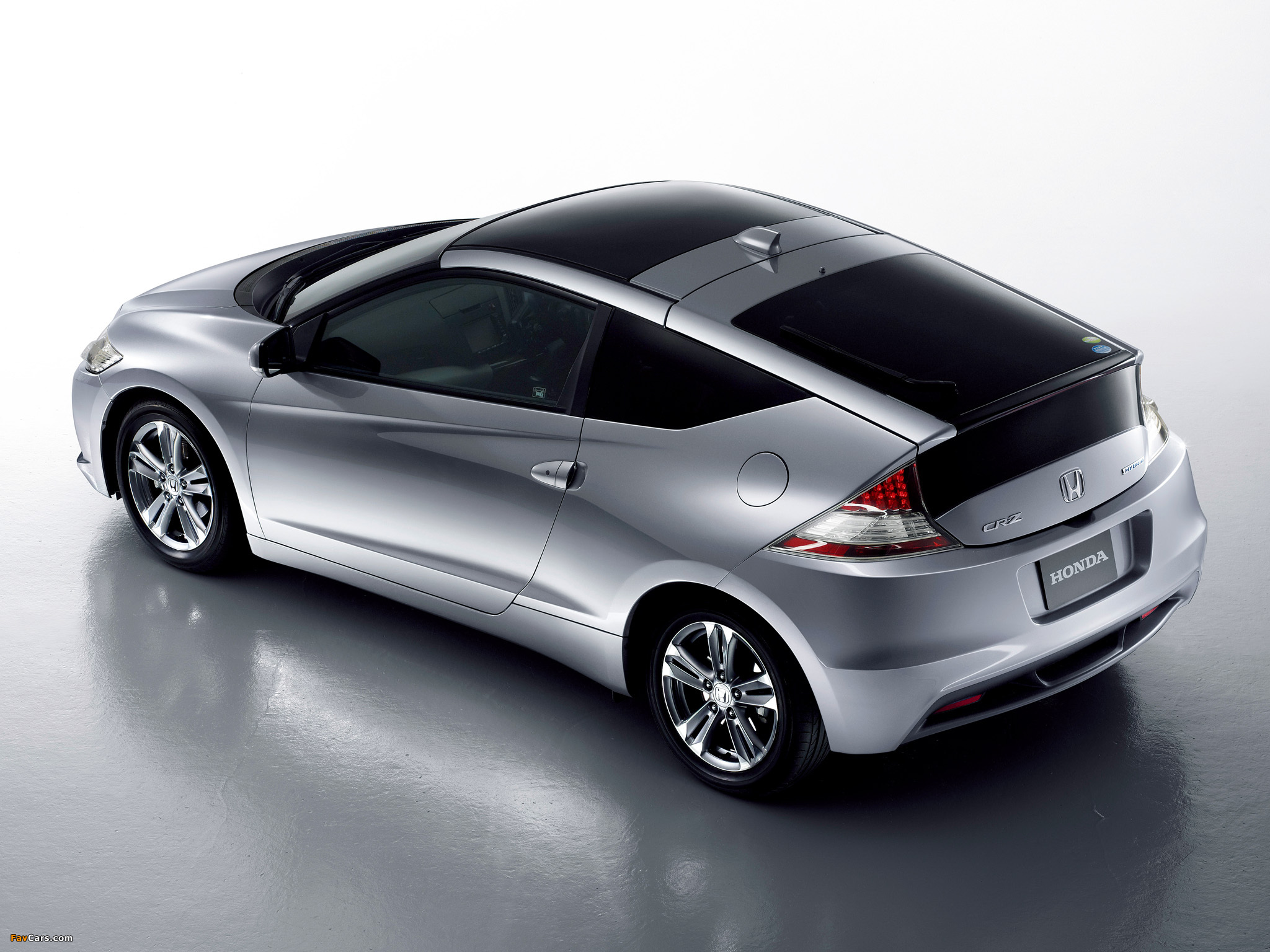 Photos of Honda CR-Z JP-spec (ZF1) 2010–12 (2048 x 1536)