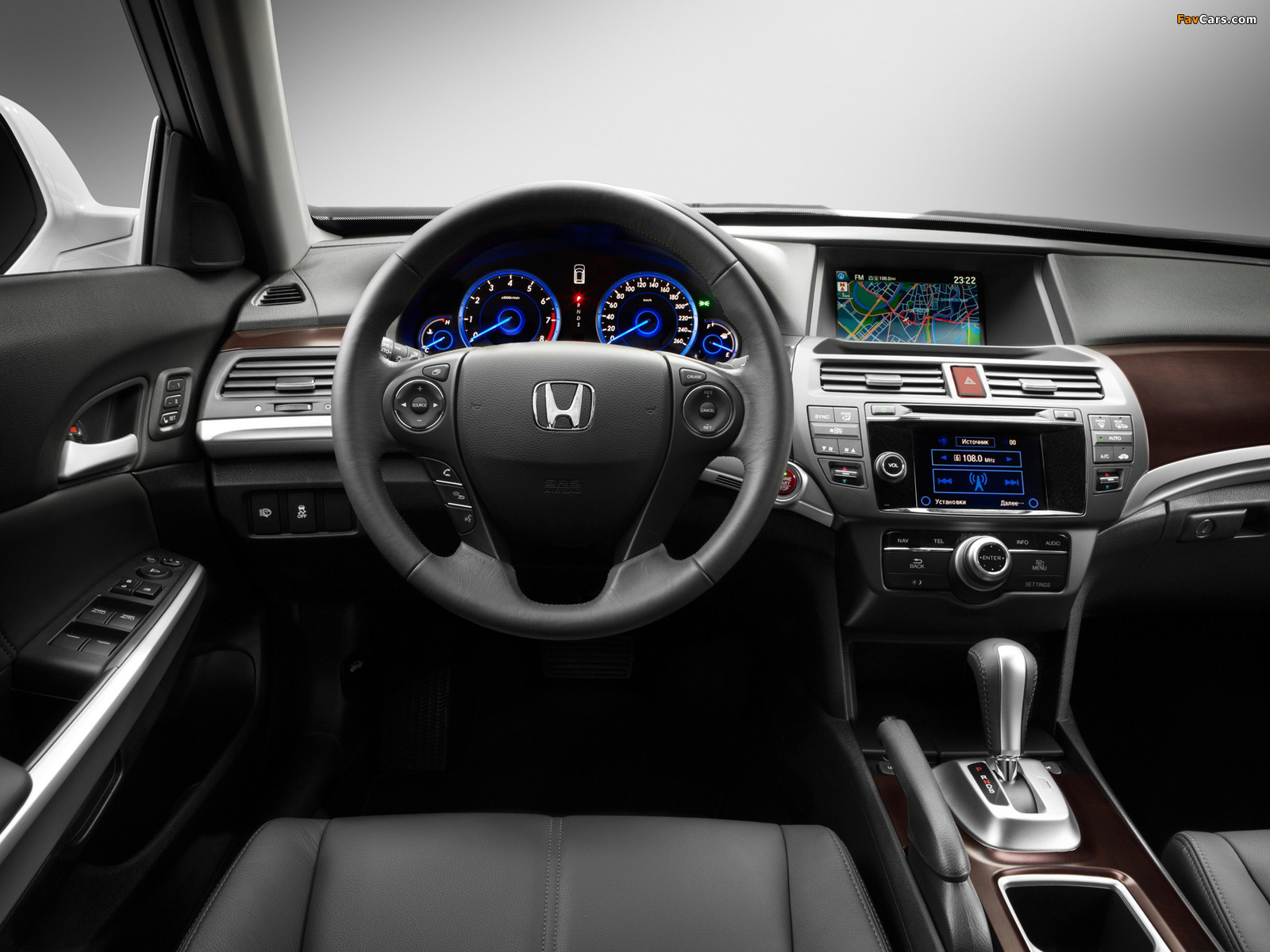 Honda Crosstour RU-spec 2013 wallpapers (1600 x 1200)