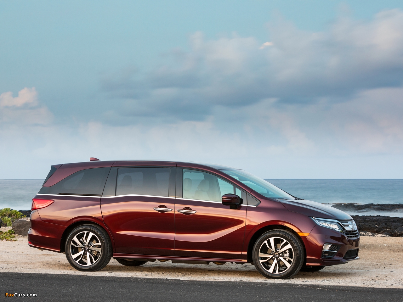 Honda Odyssey 2017 wallpapers (1280 x 960)