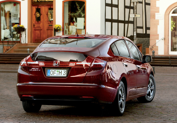 Images of Honda FCX Clarity 2008