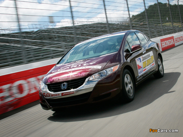 Honda FCX Clarity Indy Japan Official Car 2008 wallpapers (640 x 480)
