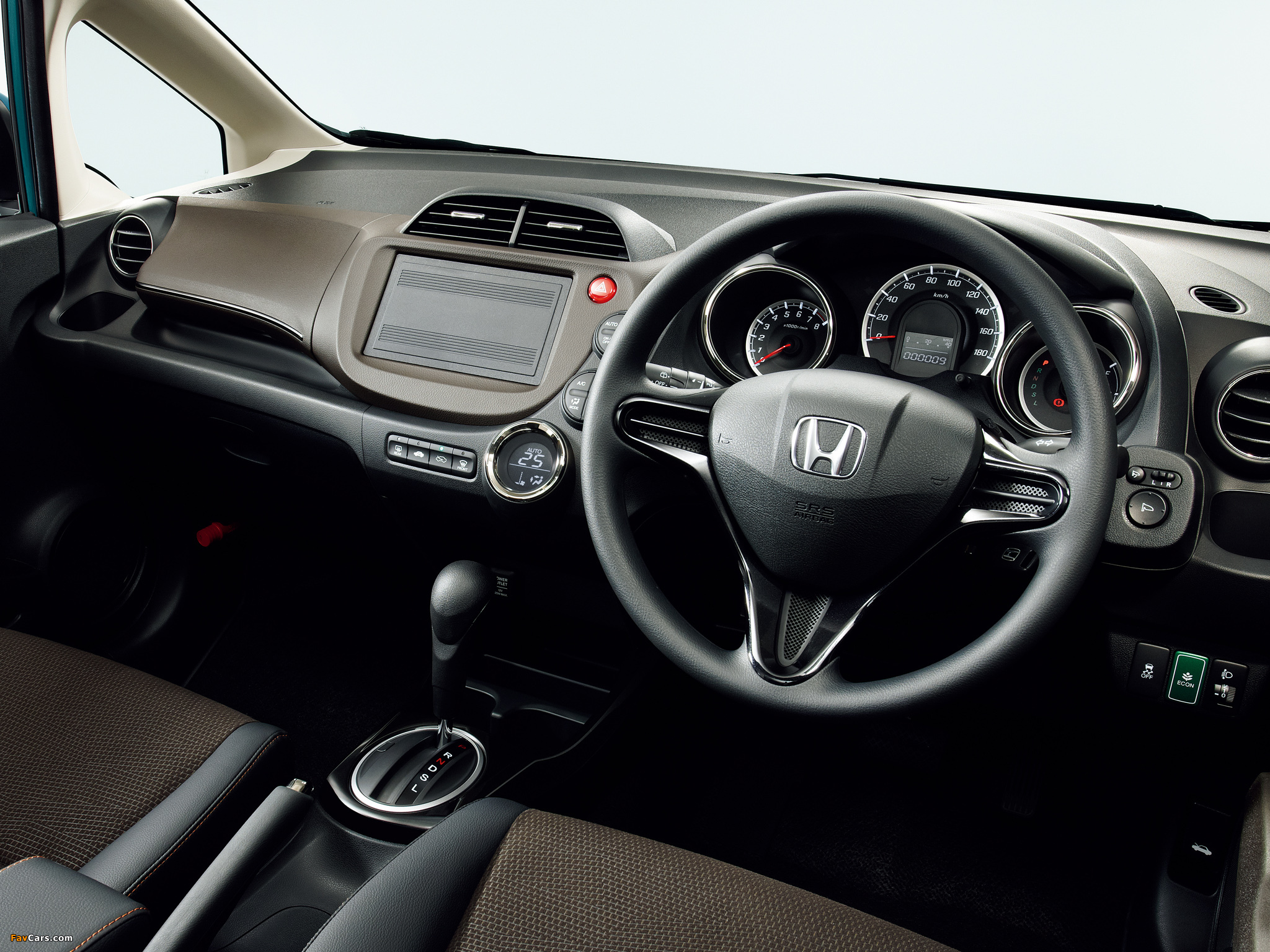 Honda Fit Shuttle (GG) 2011 pictures (2048 x 1536)