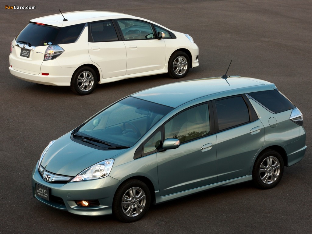 Images of Honda Fit Shuttle (1024 x 768)