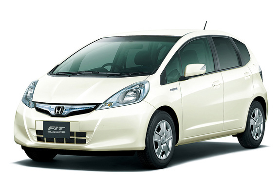 Honda Fit Hybrid She`s (GP1) 2012 pictures