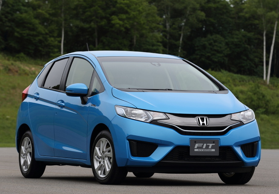 Images of Honda Fit Hybrid 2013