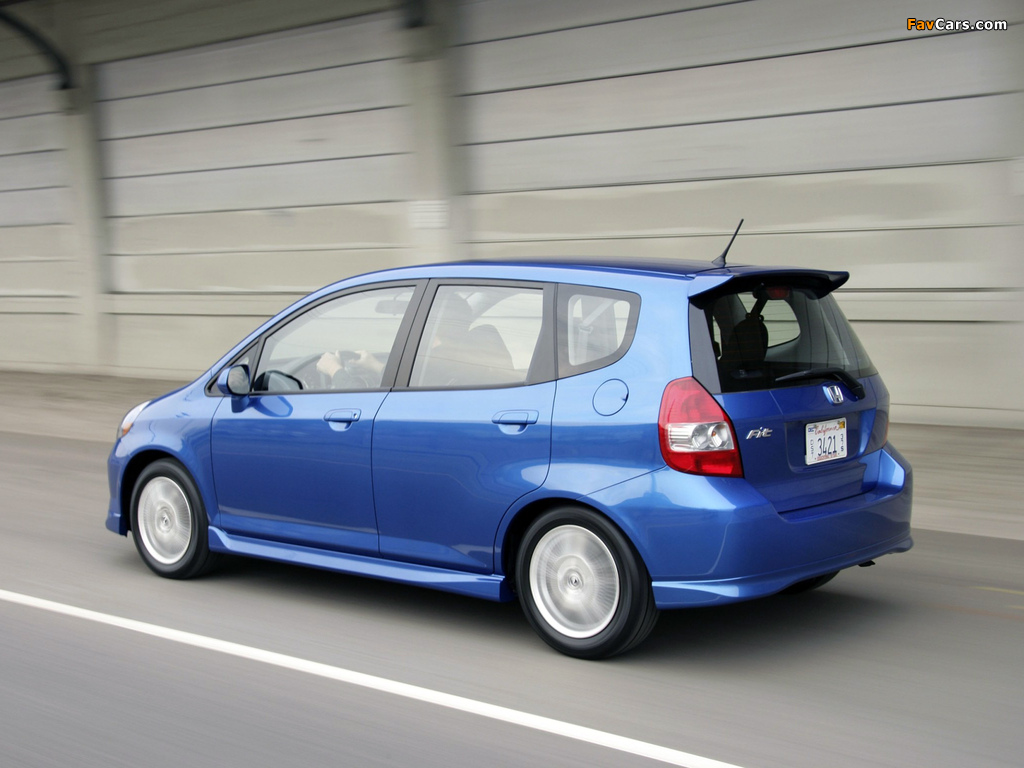 Photos of Honda Fit Sport US-spec (GD) 2006–08 (1024 x 768)