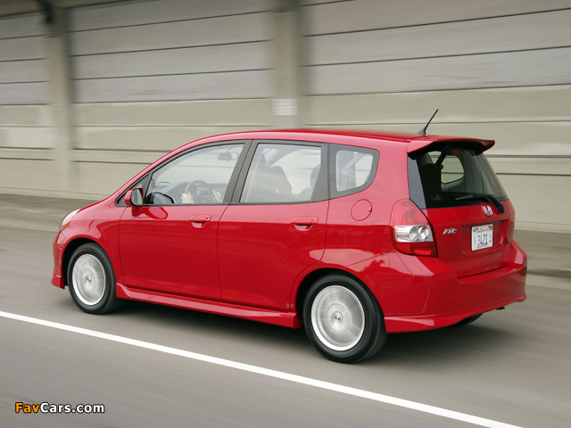Pictures of Honda Fit Sport US-spec (GD) 2006–08 (640 x 480)