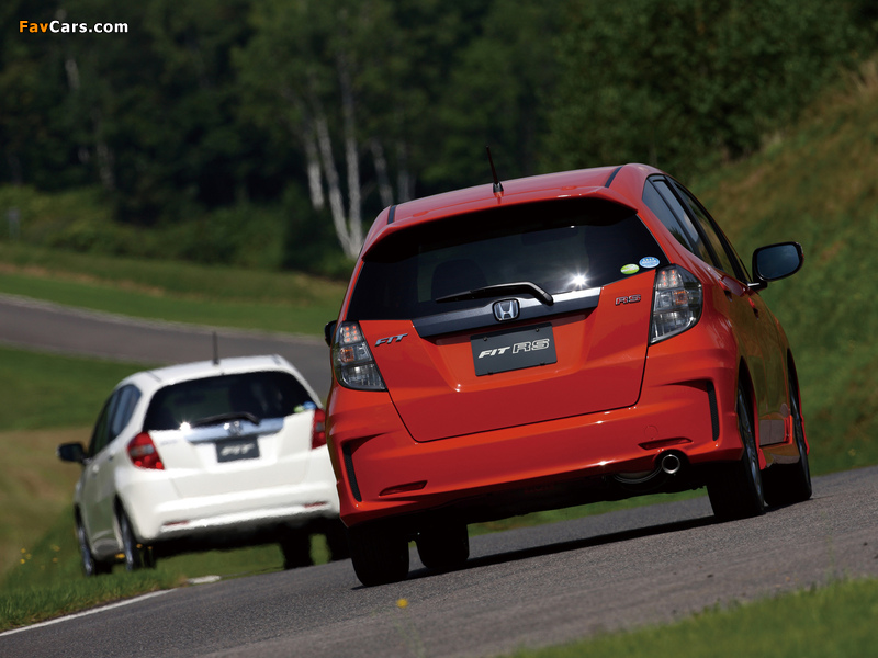 Pictures of Honda Fit (800 x 600)