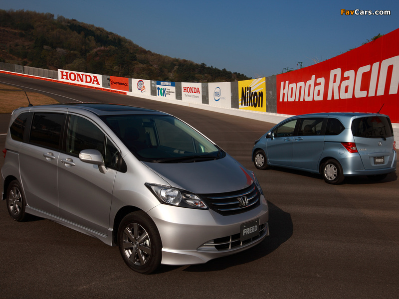 Honda Freed (GB3) 2008–11 photos (800 x 600)