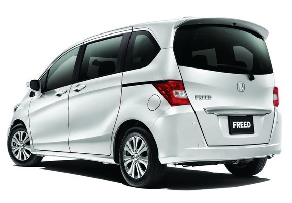 Honda Freed (GB3) 2011 photos