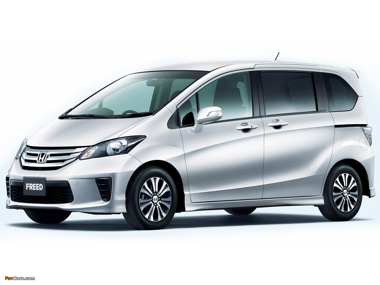 Images of Honda Freed Aero Package (GB3) 2011 (1280 x 960)