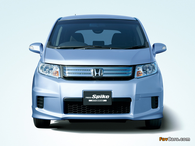Pictures of Honda Freed Spike Hybrid (GP3) 2011 (640 x 480)