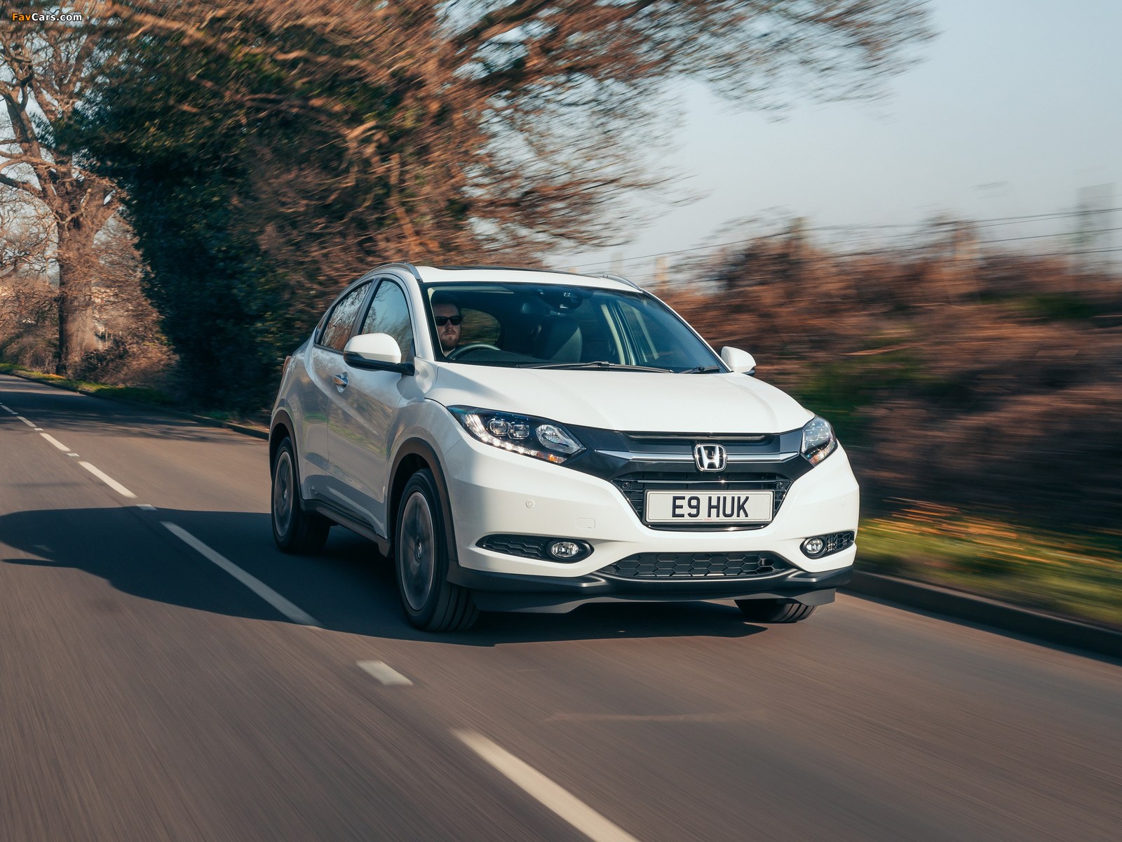 Photos of Honda HR-V UK-spec 2015 (1600 x 1200)