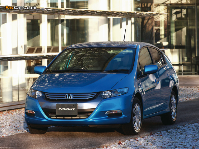 Honda Insight JP-spec (ZE2) 2009–11 pictures (640 x 480)