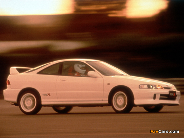 Honda Integra Type-R Coupe JP-spec (DC2) 1995–98 photos (640 x 480)