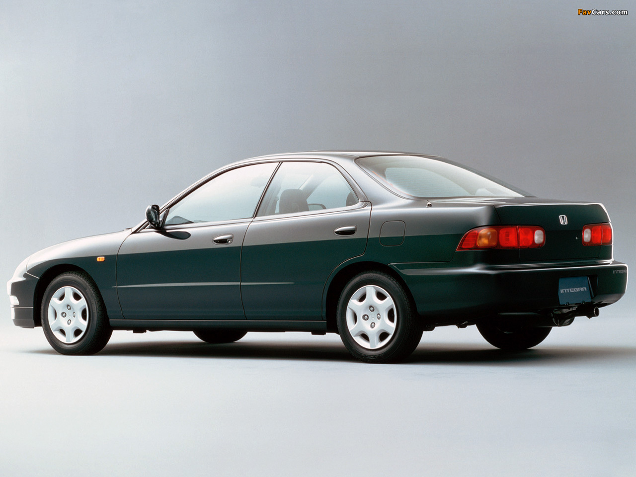 Photos of Honda Integra ESi Sedan (DB) 1993–95 (1280 x 960)