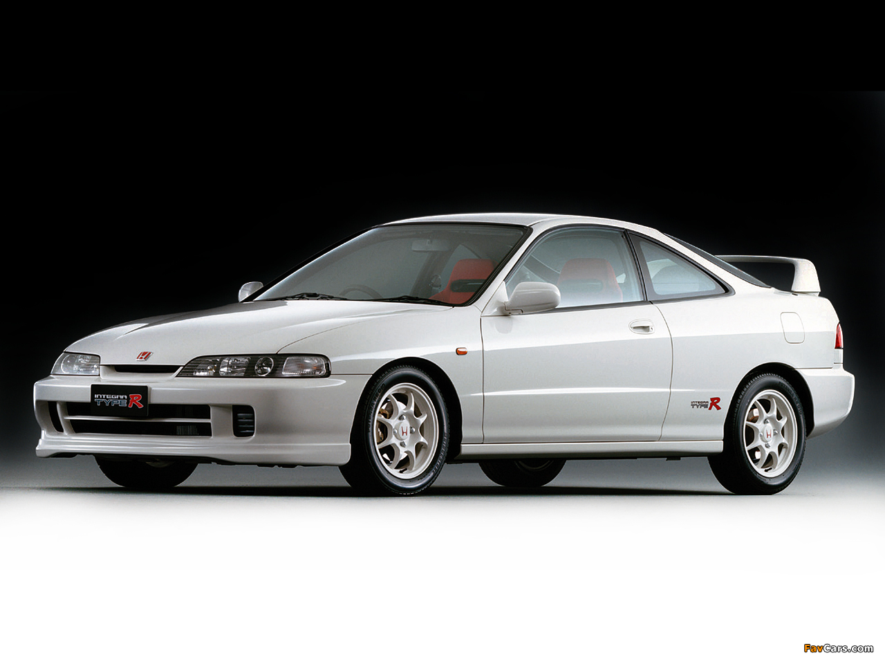 Pictures of Honda Integra Type-R Coupe JP-spec (DC2) 1995–98 (1280 x 960)