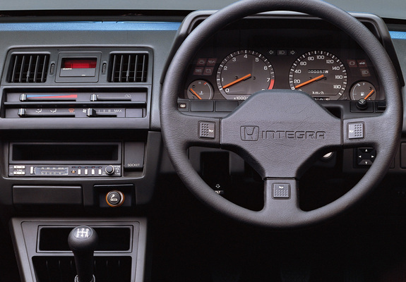Honda Quint Integra GSi 3-door (AV) 1985–89 wallpapers