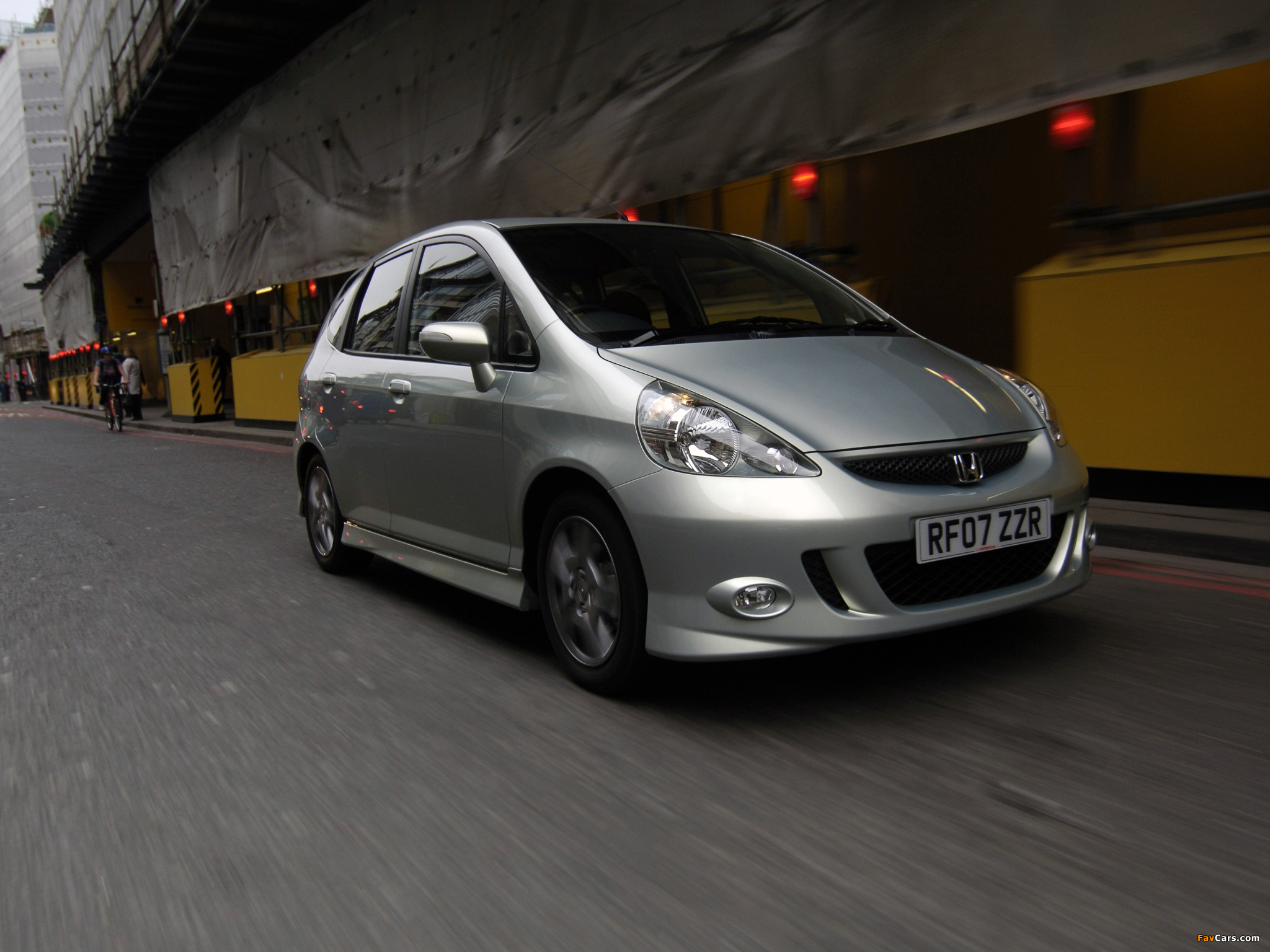 Honda Jazz Sport UK-spec 2005–08 images (2048 x 1536)