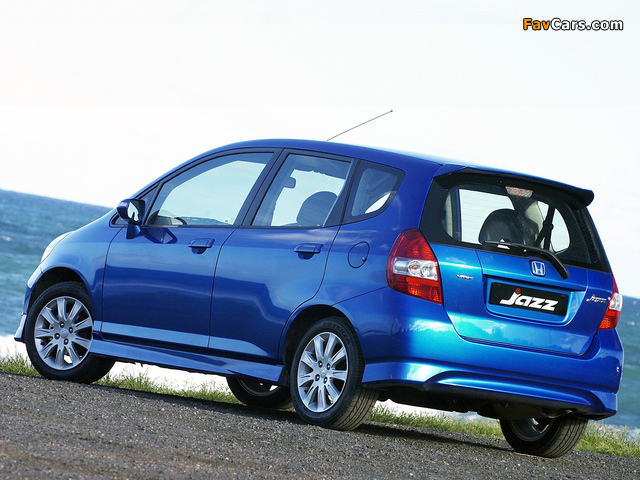 Honda Jazz Sport ZA-spec 2005–08 pictures (640 x 480)