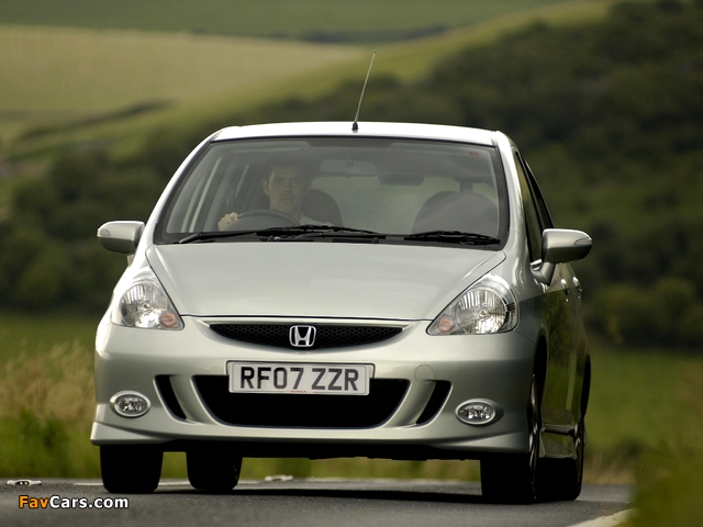 Honda Jazz Sport UK-spec 2005–08 wallpapers (640 x 480)