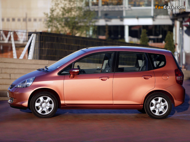 Honda Jazz 2005–08 wallpapers (640 x 480)